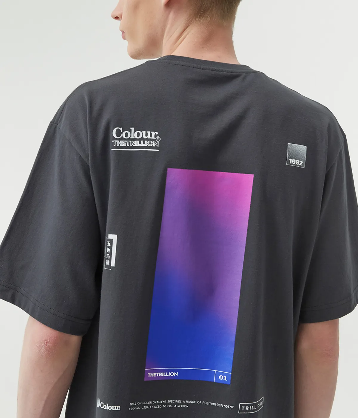 컬러 그라데이션 오버핏 반팔티셔츠 (차콜)